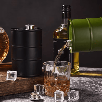 🛢️🥃 Portable Barrel-Style Whisky Flagon – Leak-Proof Storage for Camping & Travel