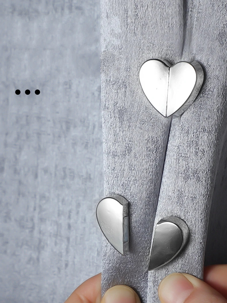 10-Pack Heart-Shaped Curtain Clips 💕 – Magnetic Decorative Tiebacks