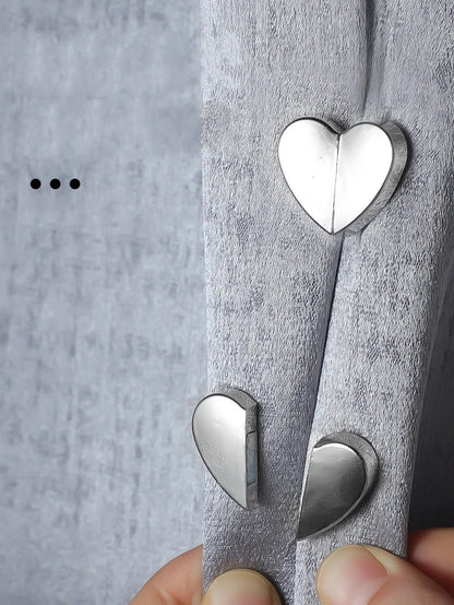 10-Pack Heart-Shaped Curtain Clips 💕 – Magnetic Decorative Tiebacks