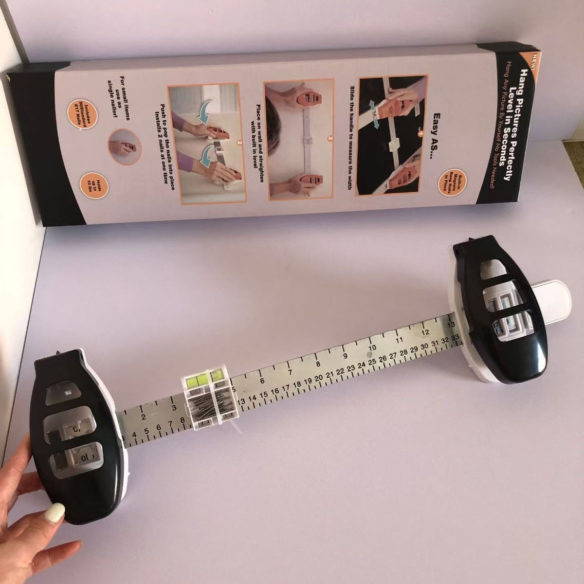 3-in-1 Frame Hanging Helper 🖼️ – Built-In Level, Ruler & 14 Nails