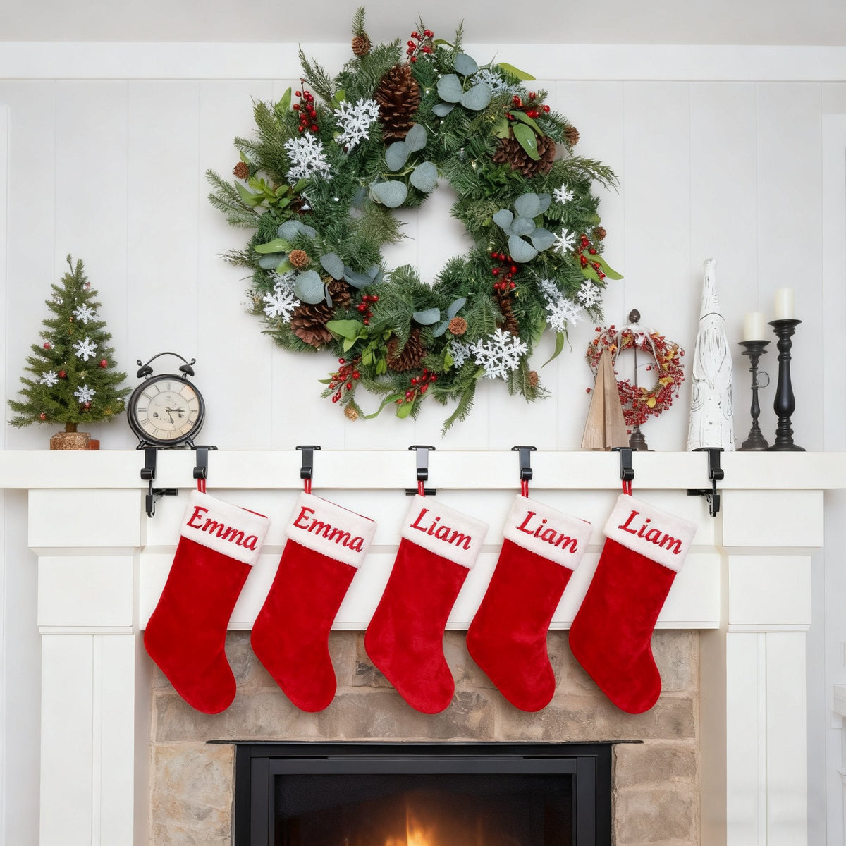 🎄 Christmas Mantel Hangers – Stocking & Garland Display Hooks