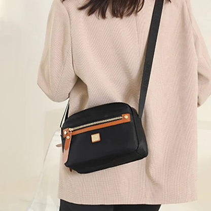 ❤️ Lightweight Red Nylon Crossbody Bag with Adjustable Strap