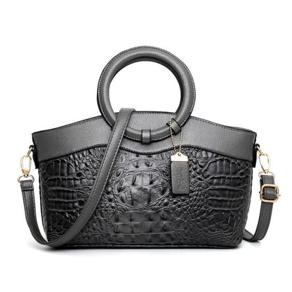 Heritage Embossed Leather Bag – Refined Old-World Charm ✨