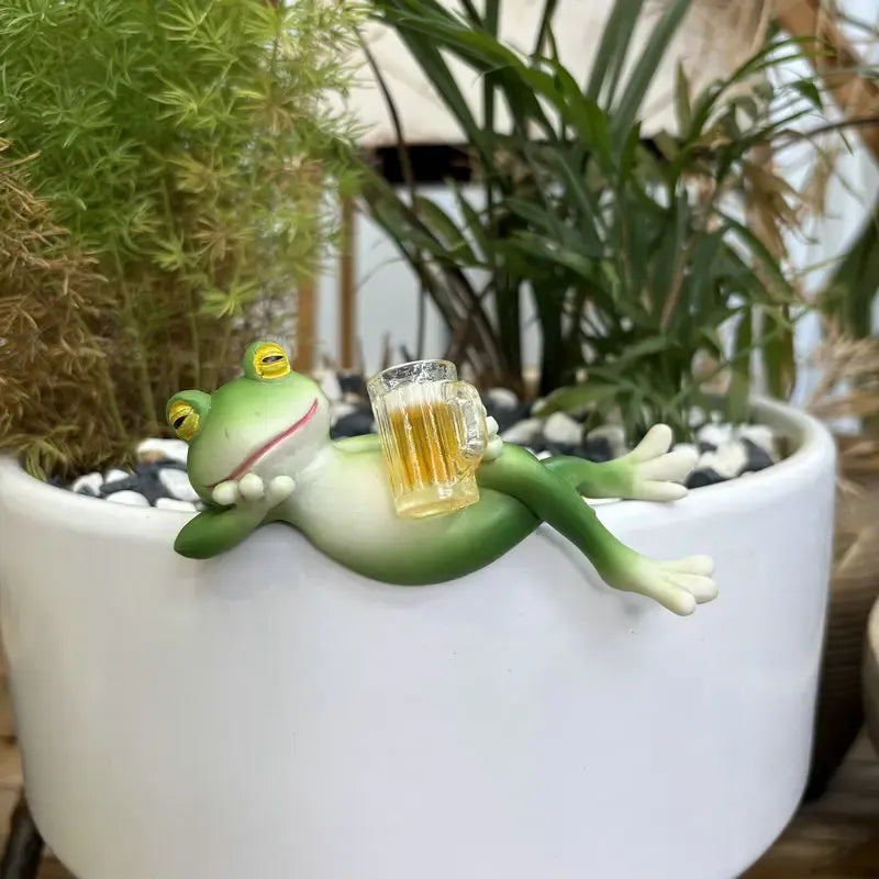 🐸Resin Frog Figurines Planter Decor - Whimsical Little Cute Frog Statue for Plant Pot