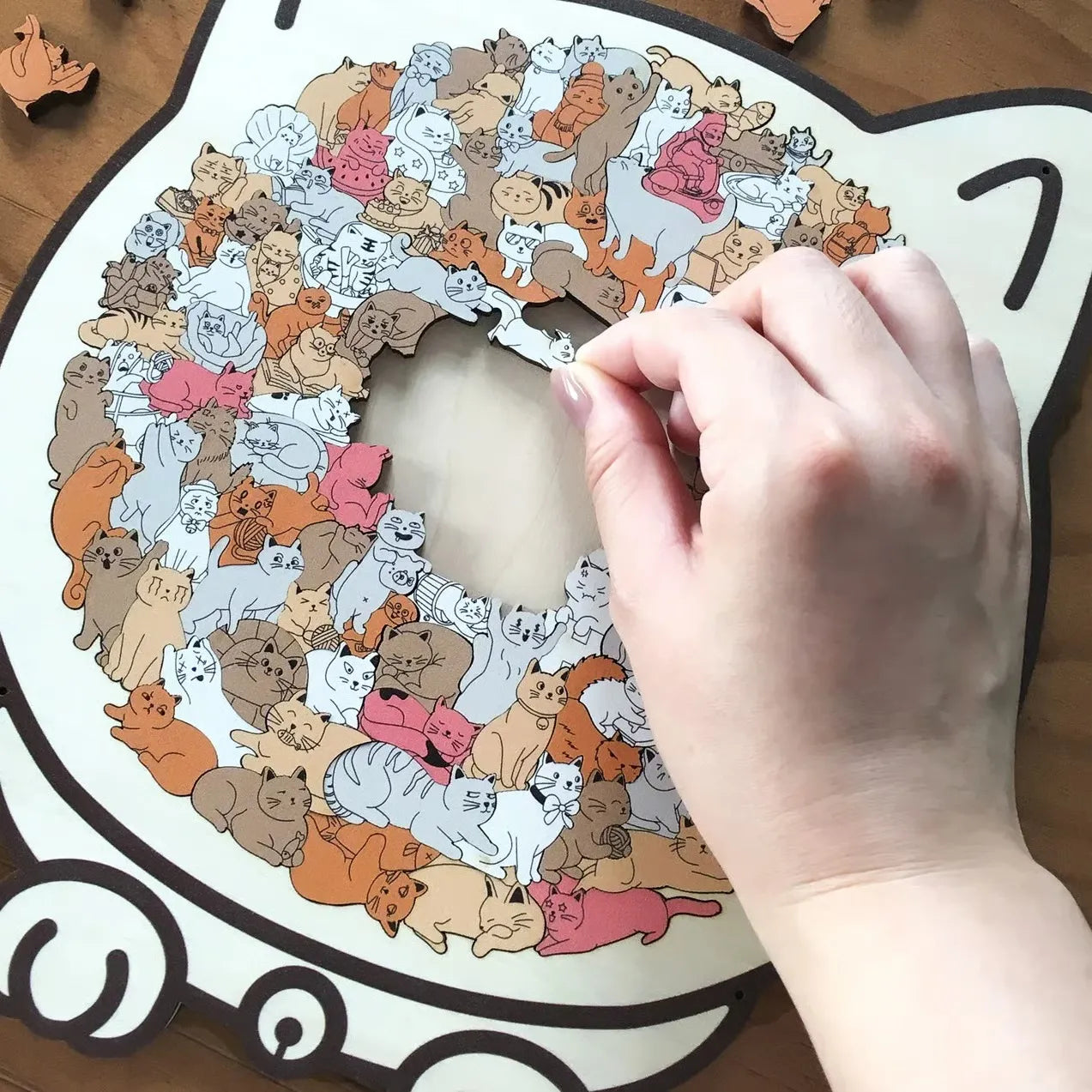 🎁135-Piece Morandi-Colored Cat Shaped Wooden Jigsaw Puzzle