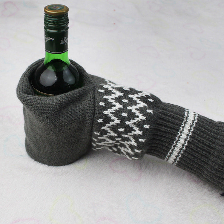 Game-Day Knit Can Cozy 🥤 – Hands-Free Wearable Drink Holder