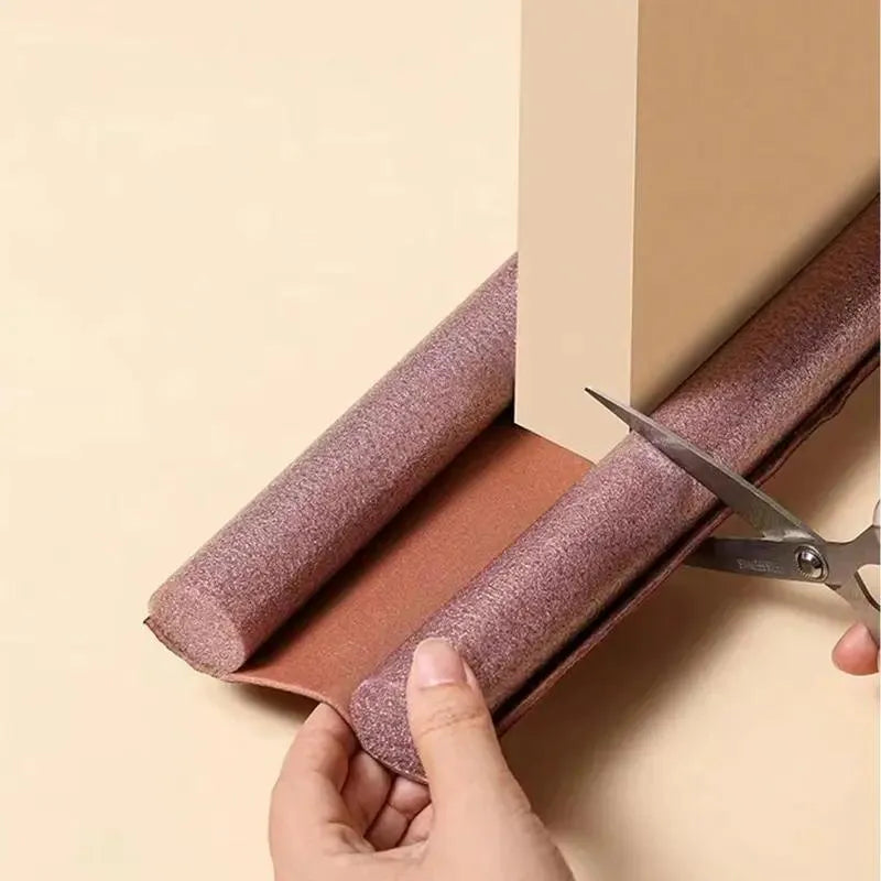 Under-Door Draft Guard – Noise-Reducing Weather Seal for Year-Round Comfort 🚪 Grey
