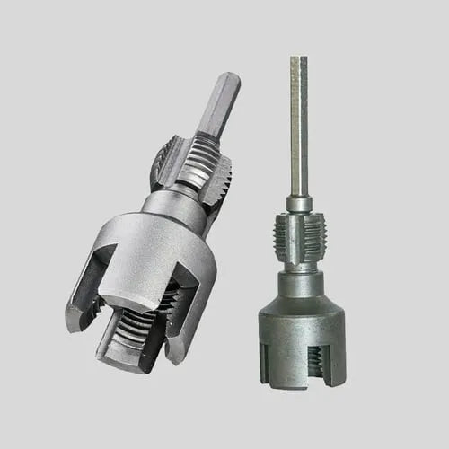 🛠️ Pipe Thread Cutting Tool – Handy Plumbing Repair Accessory