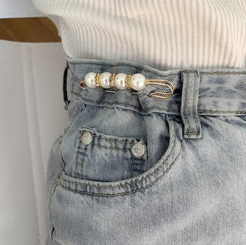 ✨ Pearl & Rhinestone Safety Pin Brooch – Elegant Decorative Fashion Accessory