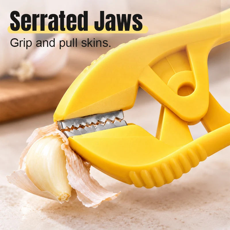 Serrated Garlic Peeler 🧄 – Easy Handheld Kitchen Peeling Tool