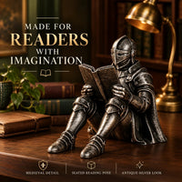 📖 Seated Reading Knight