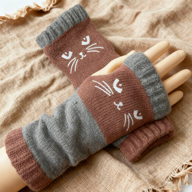 🐱 Cozy Cat Knit Fingerless Gloves – Cute Winter Hand Warmers