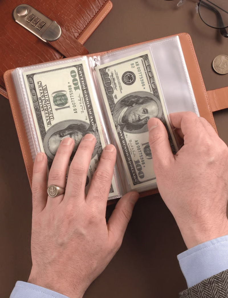🔒 Lockable Savings Notebook – Cash Organizer for Savings Goals