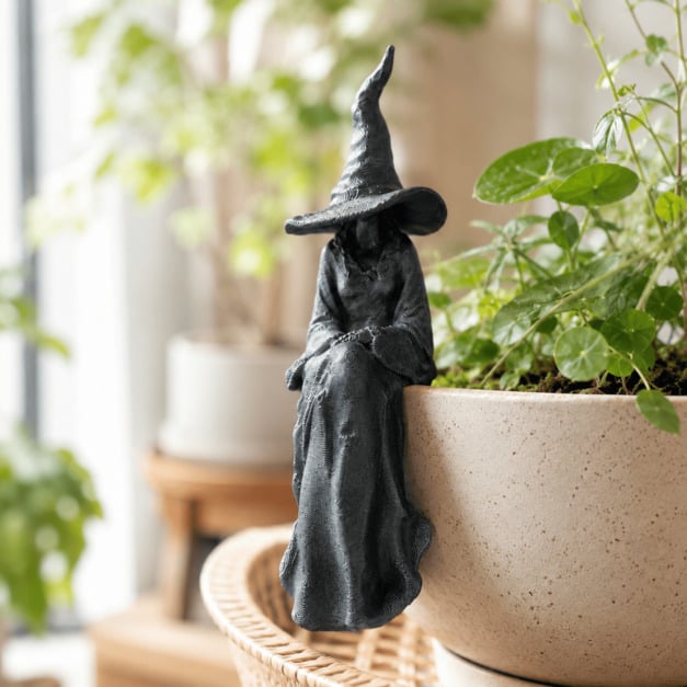 🔥Last Day 50% OFF - 🧙‍♀️🖤Mysterious Perched Bookshelf Figurine