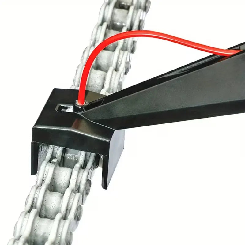 🔧 Mess-Free Chain Lubrication Tool – Easy Oil Application for Chain Care