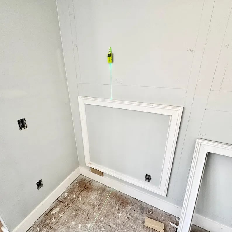 Magnetic Stud Finder — DIY Wall Scanner with Marking Guide for Carpentry and Home Projects