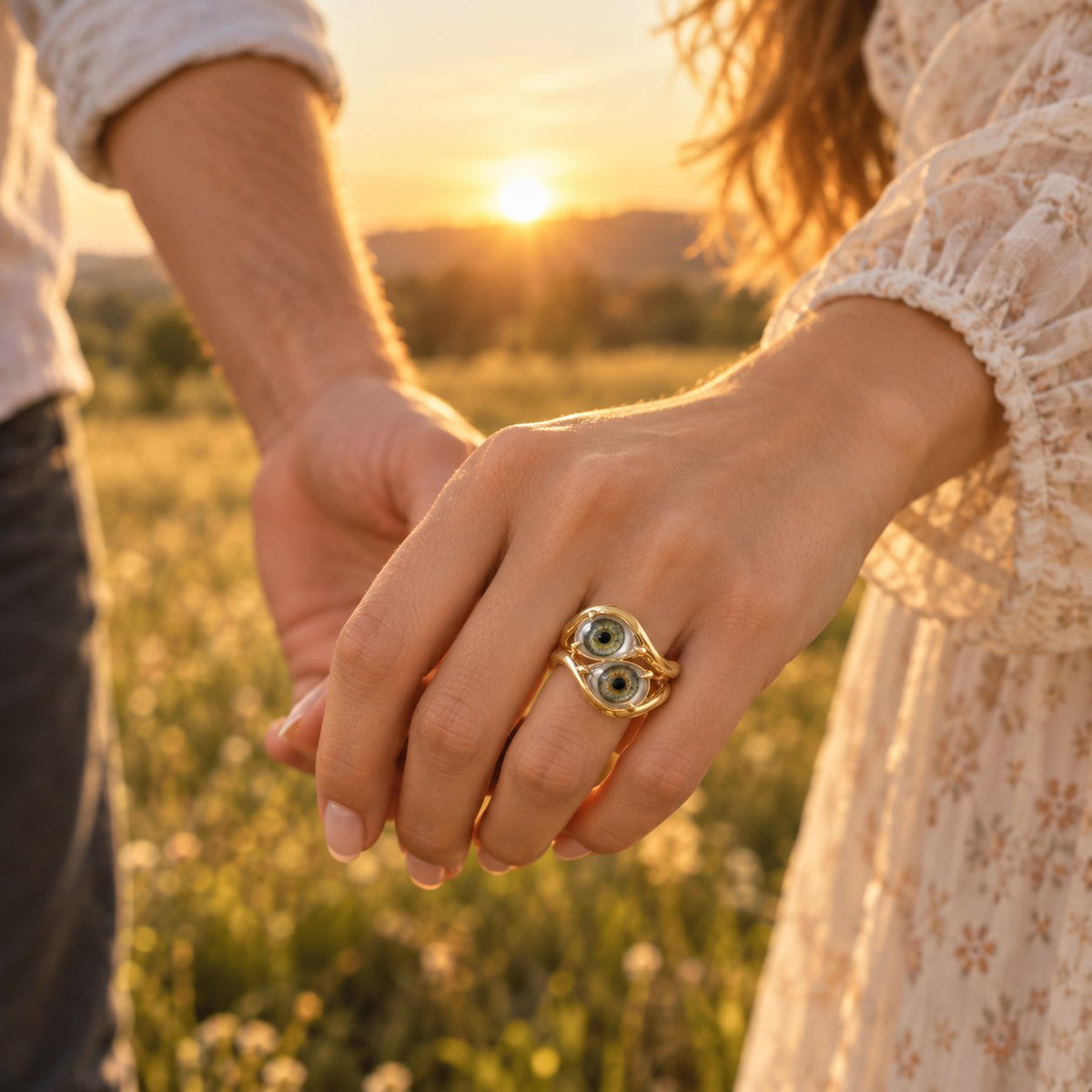 Lifelike Double-Iris Intertwined Couple Ring for Anniversary, Engagement, Wedding & Valentine’s Day Gift