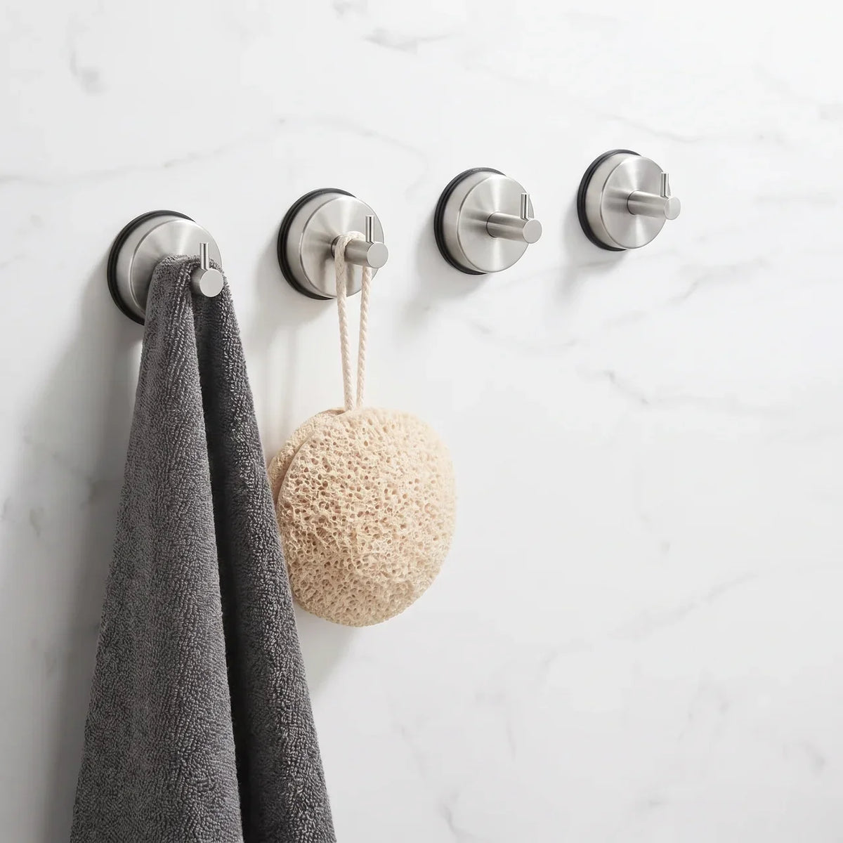 No-Drill Suction Cup Hooks 🪝 – Easy Wall-Mount Hanging Solution