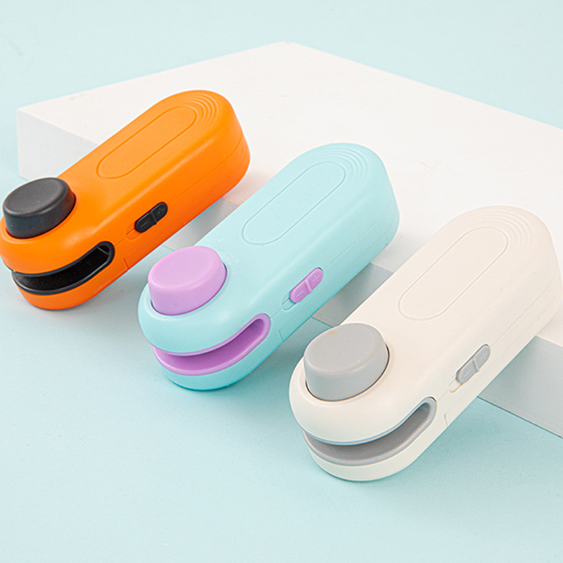 ✨ Rechargeable Cordless Mini Bag Sealer with Magnetic Back – Compact Food Freshness Saver for Home, Travel & Gifting 🎁