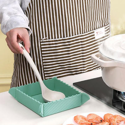 🍳 Foldable Magnetic Silicone Trivet – Heat-Resistant Pot Mat & Kitchen Tray